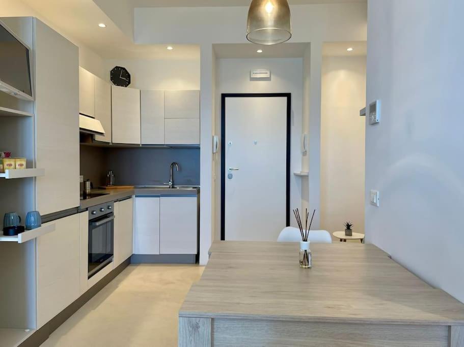 Ad Appena 50 Metri Dal Mare! Apartment Trapani Luaran gambar